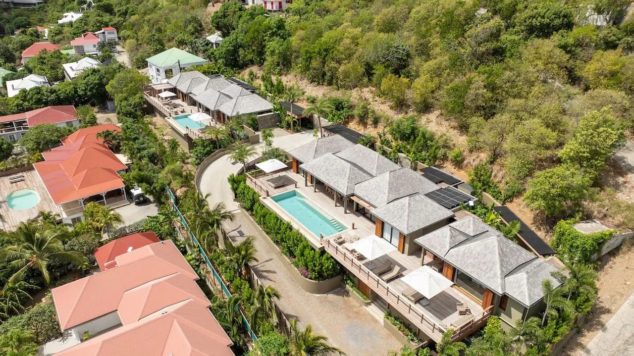 Bonnie & Clyde Estate