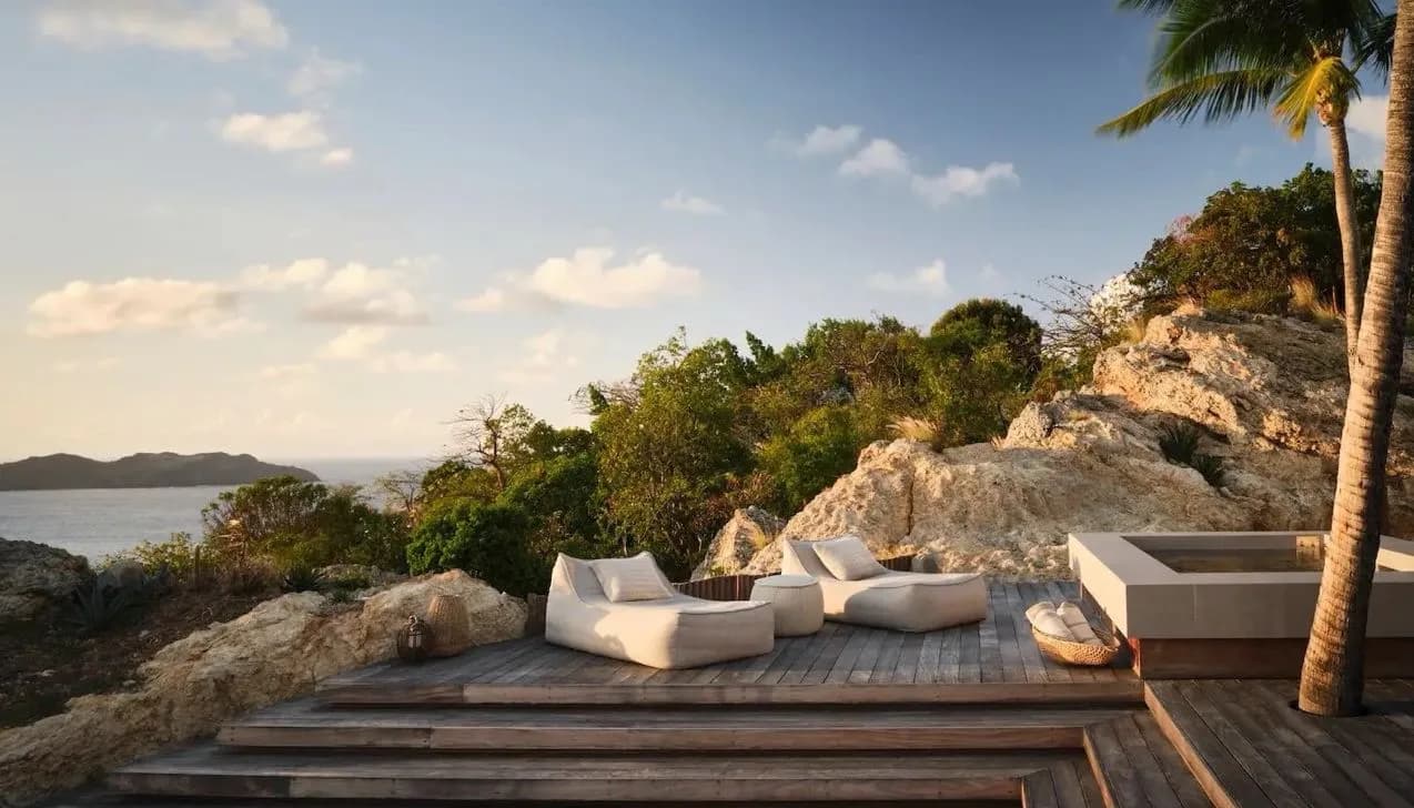 Les architectes qui dessinent Saint-Barth: un guide en trois signatures